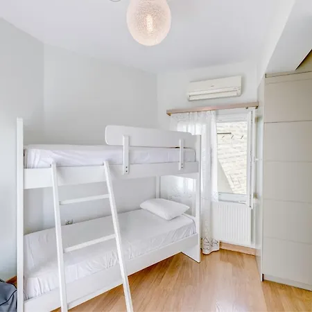 Maria Fabrika Syros *